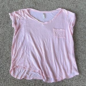 Pink tee